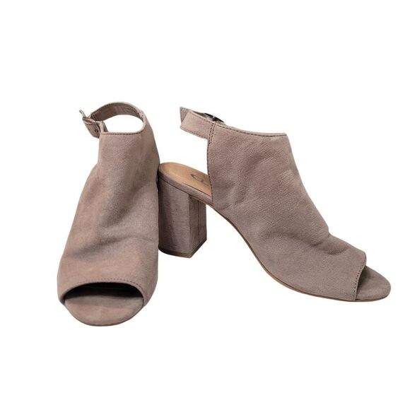 Versatile Taupe Women's Blkck Heel Peep-Toe Shoes - Picture 3 of 7